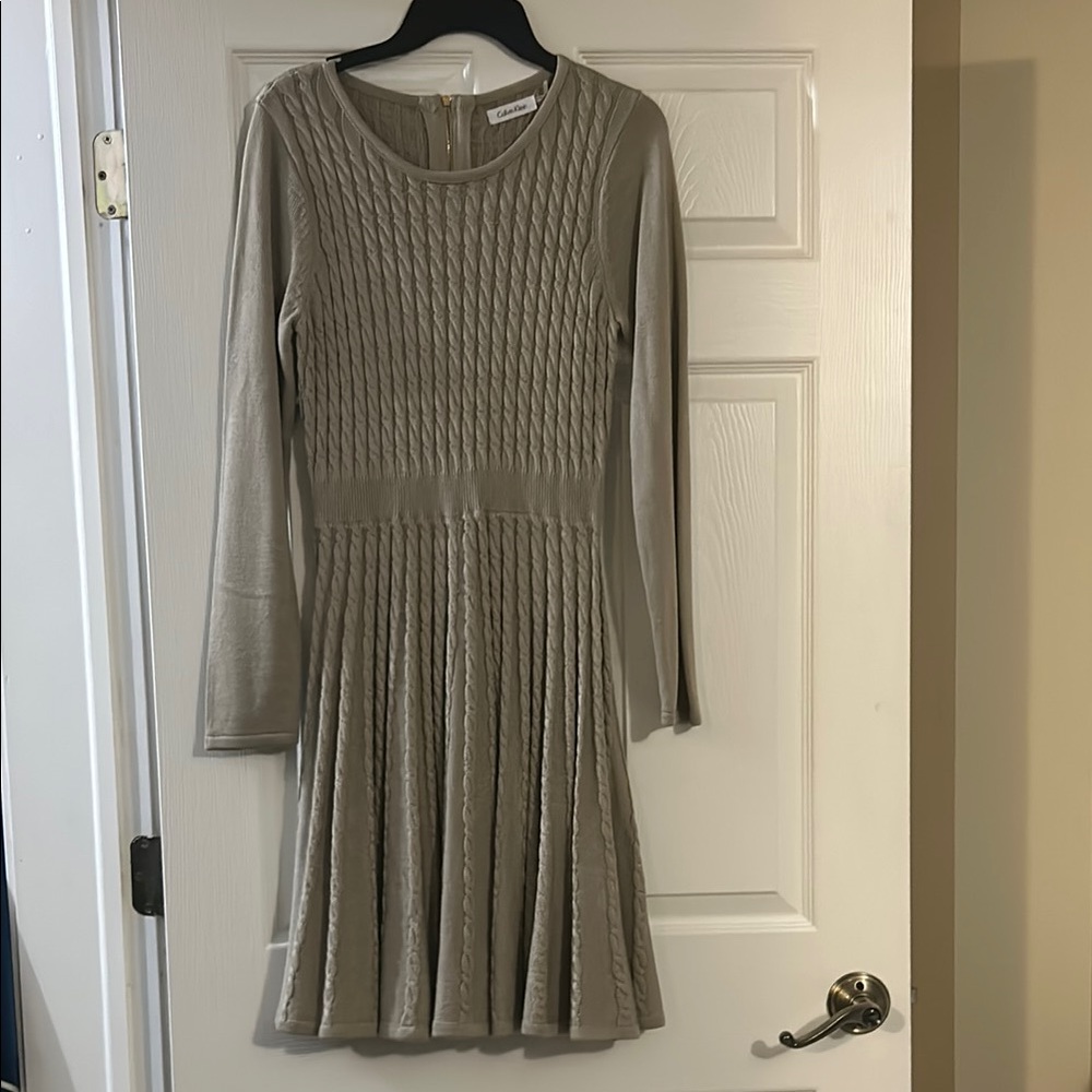 Calvin Klein Tan and Cream Knitted Knee-Length Sweater Dress